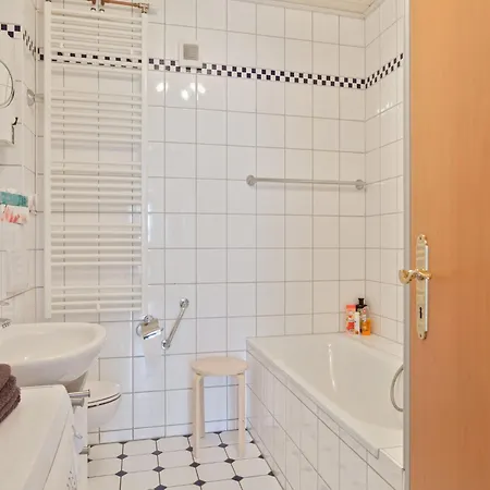 度假居 Entspannender Rueckzugsort In Langewiese, Cleaning Included 温特贝格